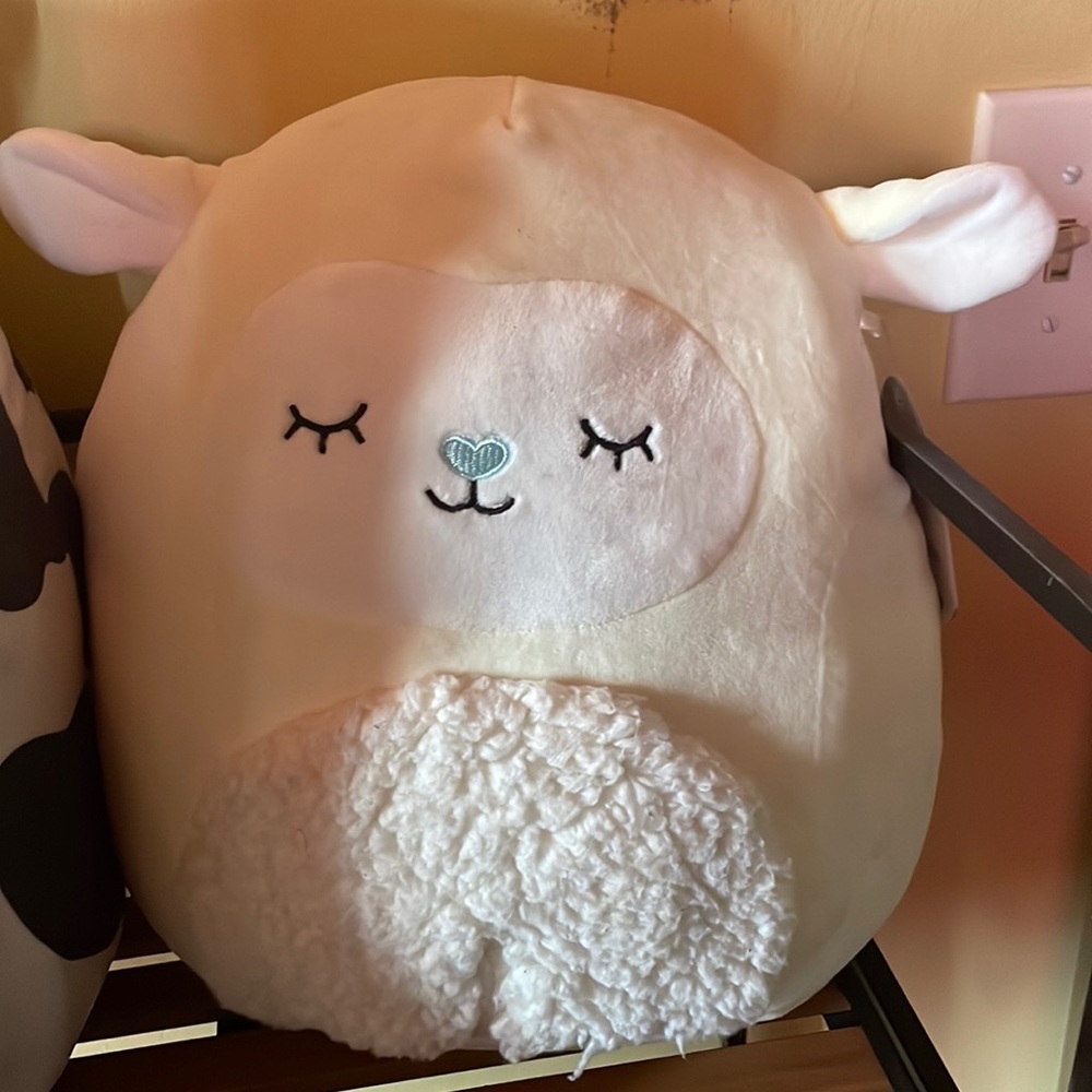 Sophie the Lamb Squishmallow